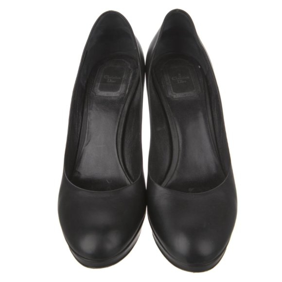 Pre-owned CHRISTIAN DIOR Black Leather Heels Pumps w/ silver detailing on heels - Picture 3 of 7